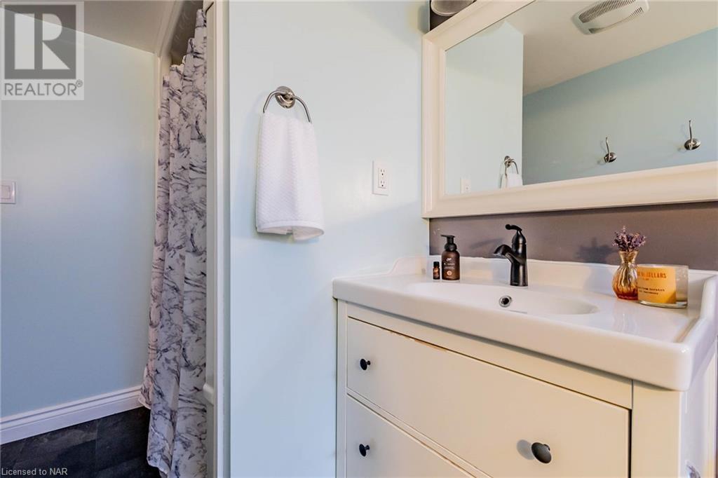 7069 Windsor Crescent, Niagara Falls, Ontario  L2G 1G2 - Photo 31 - 40672558