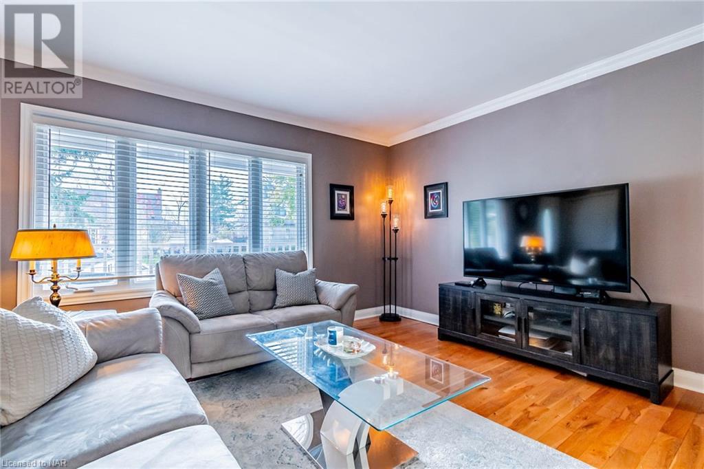 7069 Windsor Crescent, Niagara Falls, Ontario  L2G 1G2 - Photo 6 - 40672558