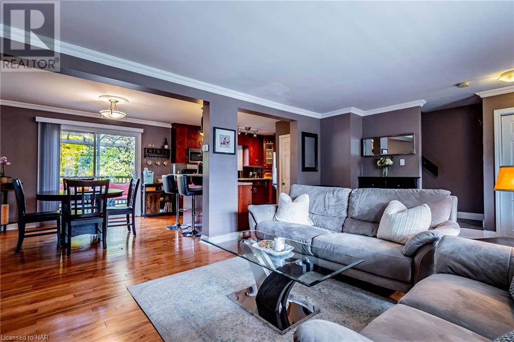 7069 Windsor Crescent, Niagara Falls, Ontario  L2G 1G2 - Photo 8 - 40672558