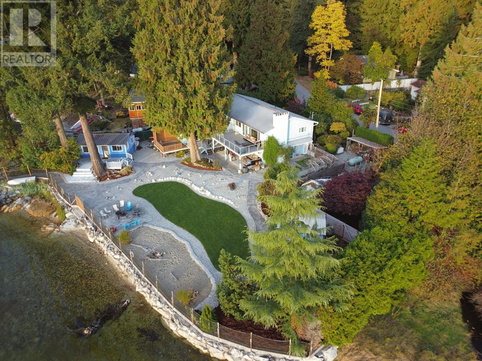 7629 Sechelt Inlet Road, Sechelt, British Columbia  V7Z 0C5 - Photo 8 - R2941244