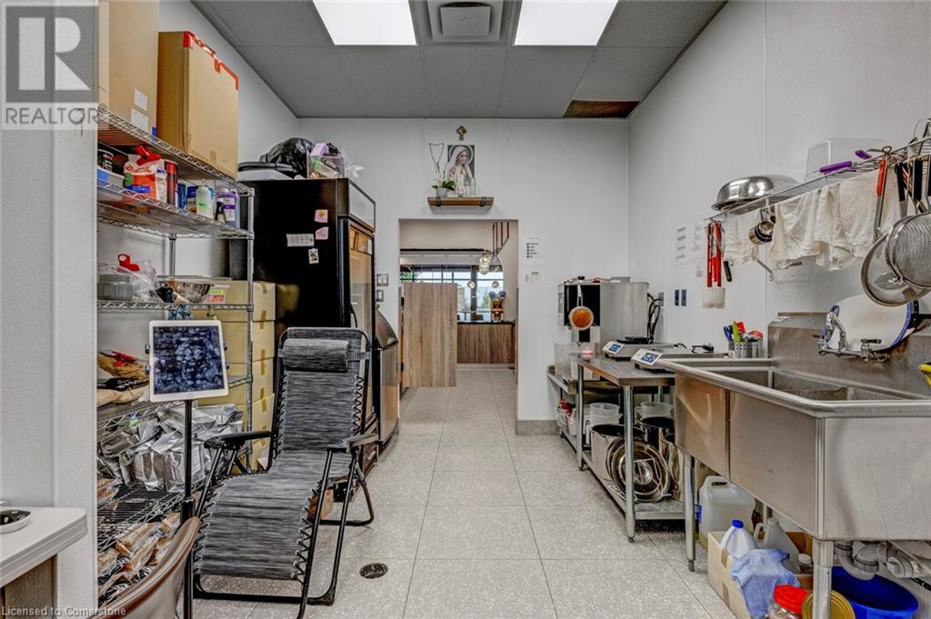 300 Fourth Avenue Unit# 7, St. Catharines, Ontario  L2R 6P9 - Photo 14 - 40672741