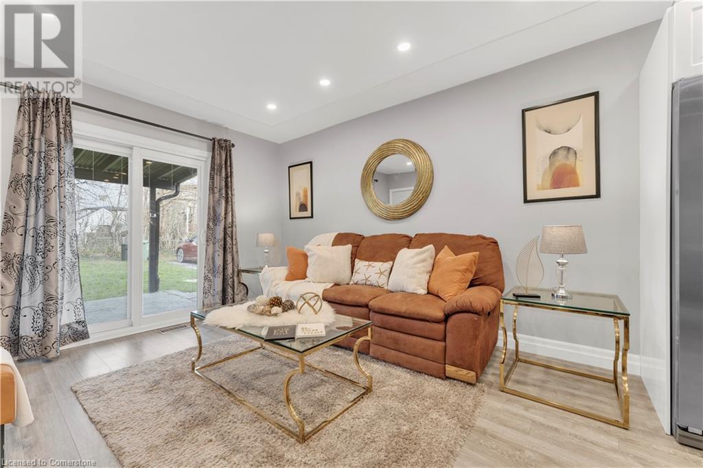 479 Cochrane Road Unit# 477, Hamilton, Ontario  L8K 3H2 - Photo 11 - 40671964