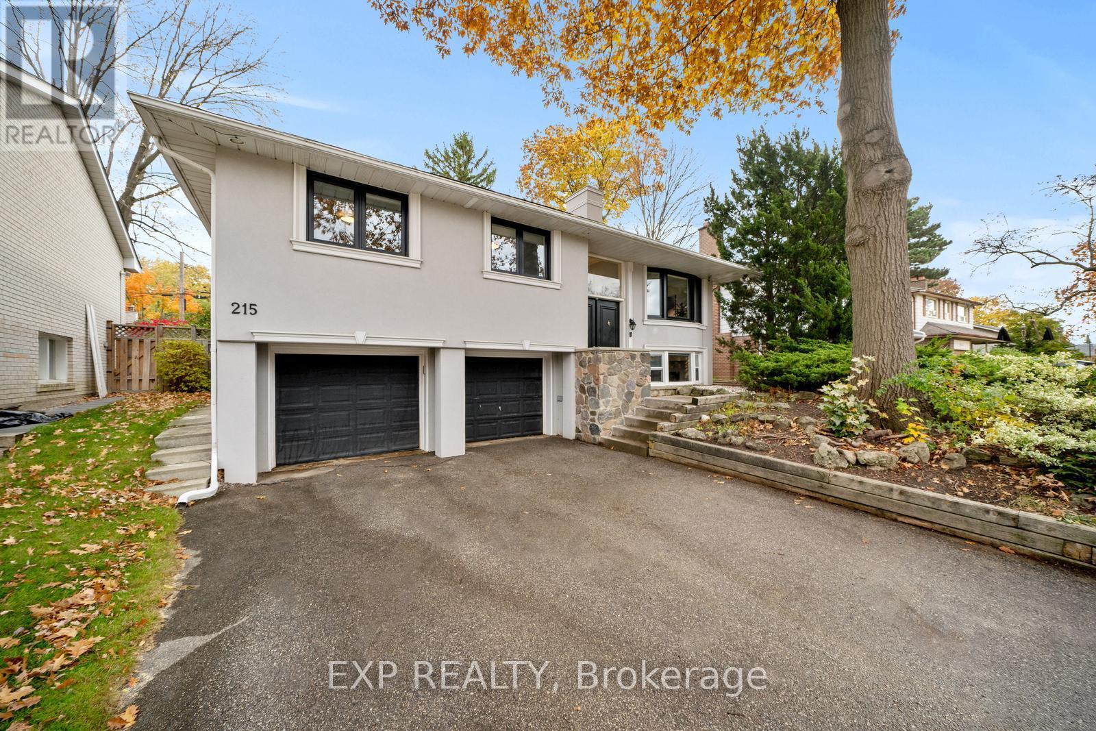 215 Mill Road, Toronto, Ontario  M9C 1Y1 - Photo 4 - W10404789