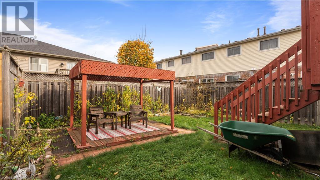 594 Grey Street, Brantford, Ontario  N3S 4Y1 - Photo 4 - 40671979