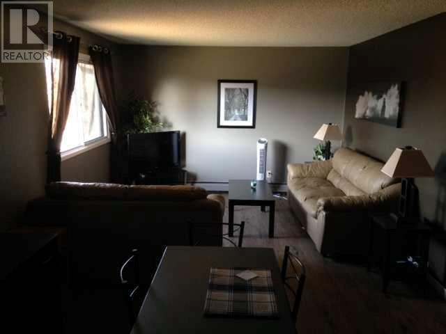 604 3 Avenue, Fox Creek, Alberta  T0H 1P0 - Photo 16 - A2171525