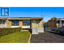 47 CHERRYLAWN AVENUE, Toronto, Ontario