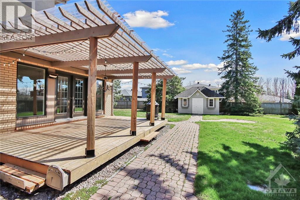 1664 St Barbara StreetOttawa, Ontario  K1T 1L9 - Photo 21 - X10442376
