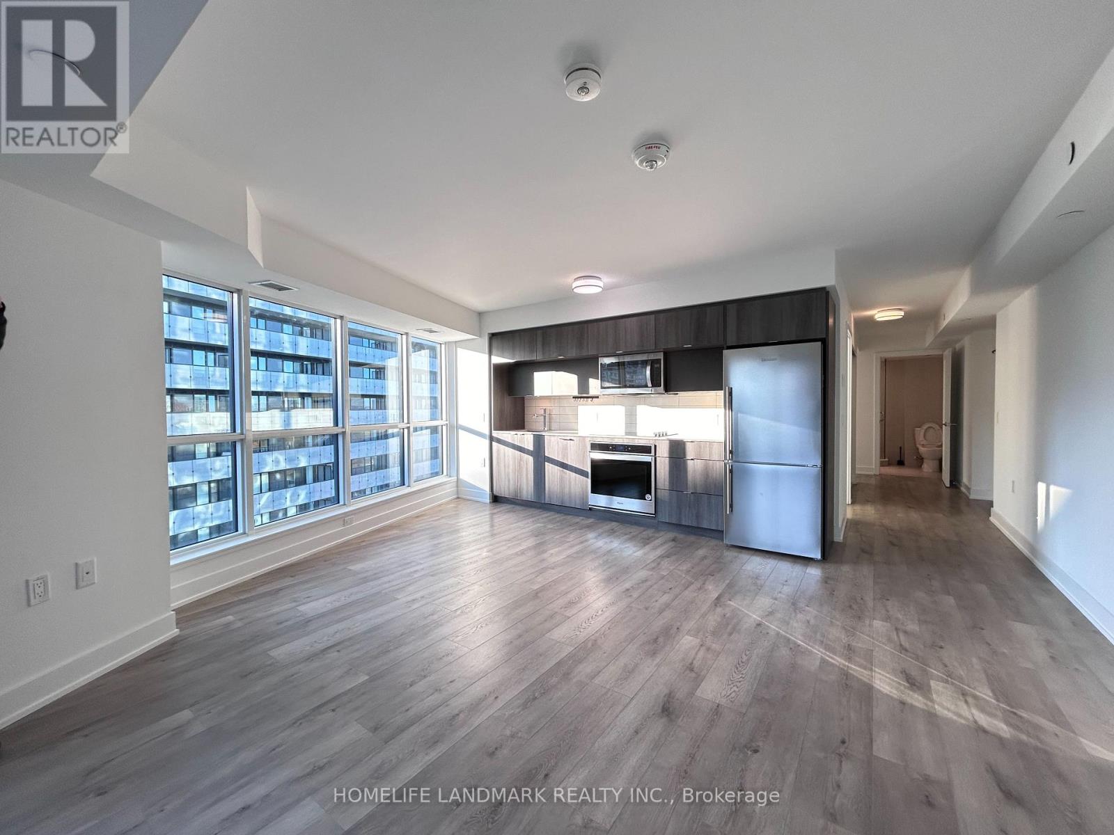 Property at 1122 - 585 BLOOR STREET image 5