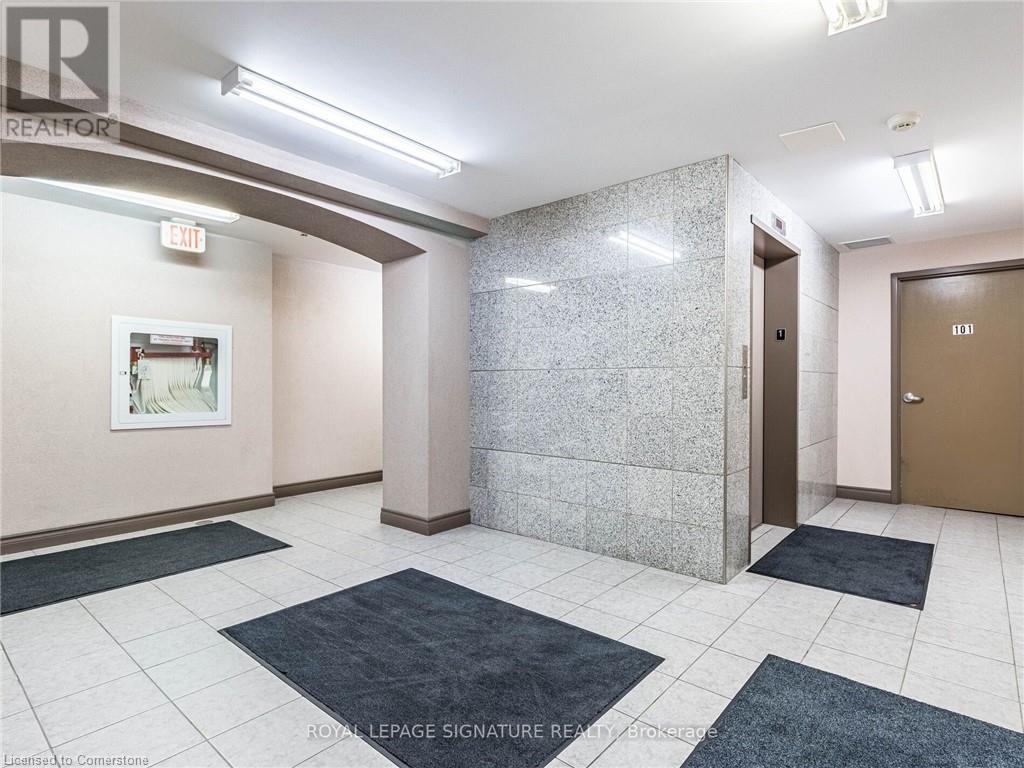 251 Lester Street Unit# 206, Waterloo, Ontario  N2L 3W6 - Photo 3 - 40672831