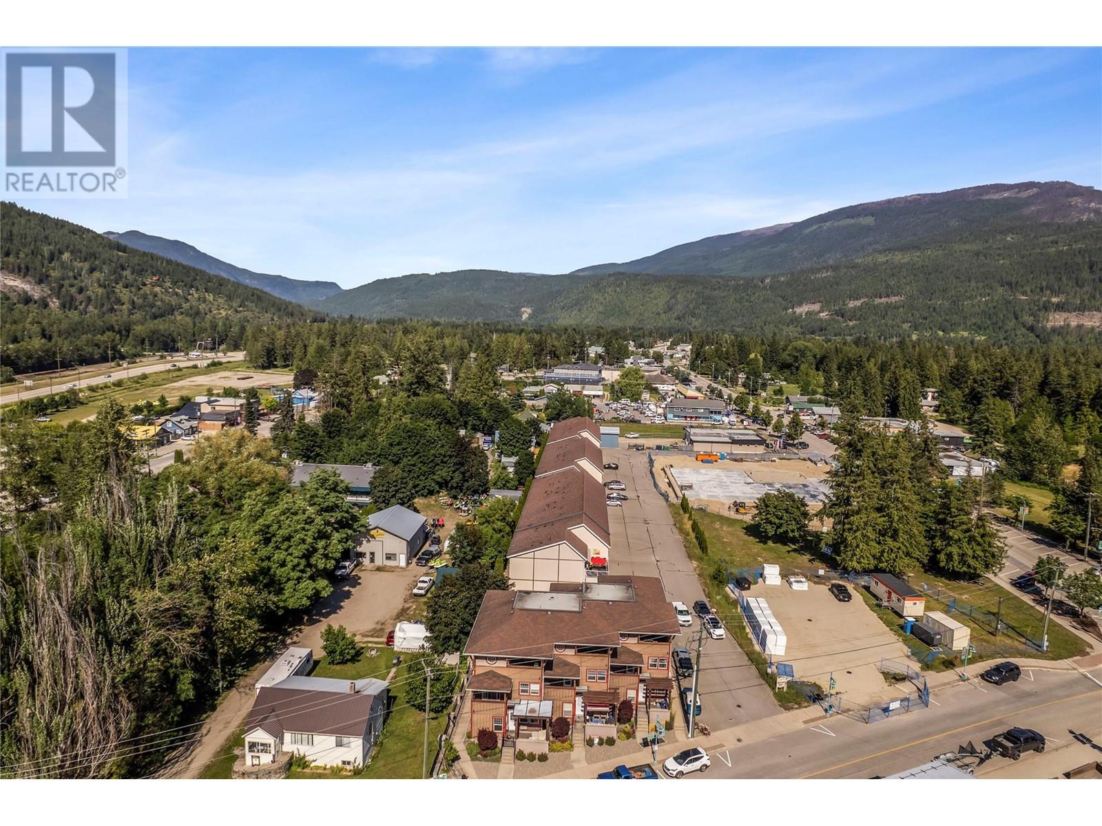 1209 Riverside Avenue Unit# F Sicamous