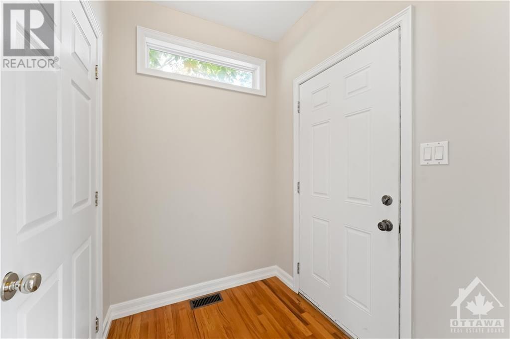463 Sunnyside AvenueOttawa, Ontario  K1S 0S8 - Photo 3 - X10418840