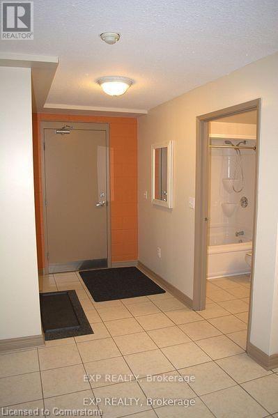 271 Lester Street Unit# 102, Waterloo, Ontario  N2L 3W6 - Photo 5 - 40672882