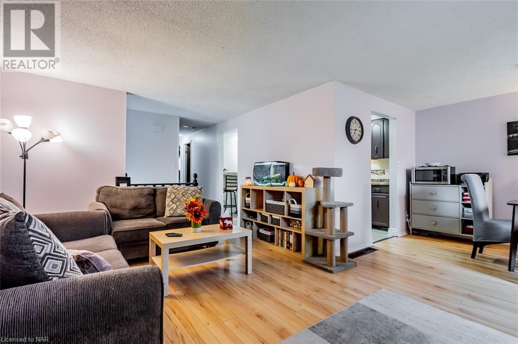 12 Tara Crescent, Thorold, Ontario  L2V 4M1 - Photo 9 - 40651499