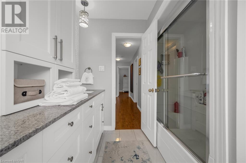 19 Little John Court, Welland, Ontario  L3C 5X3 - Photo 31 - 40672564