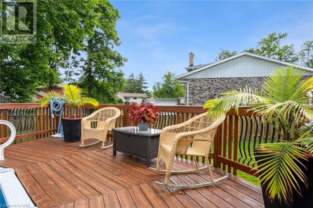 19 Little John Court, Welland, Ontario  L3C 5X3 - Photo 5 - 40672564