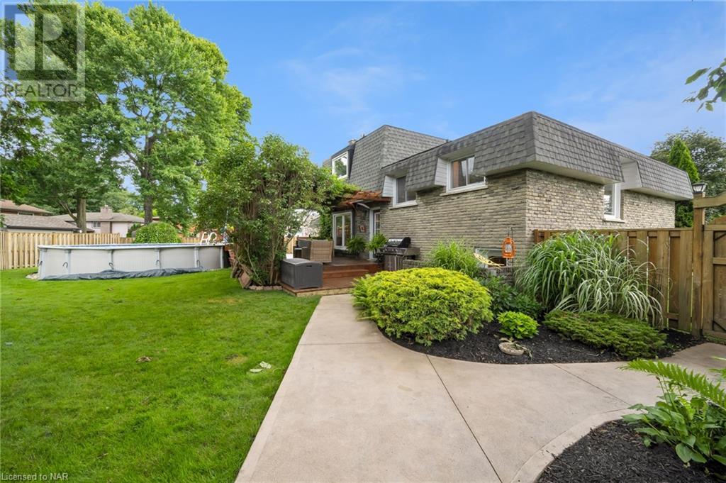 19 Little John Court, Welland, Ontario  L3C 5X3 - Photo 8 - 40672564