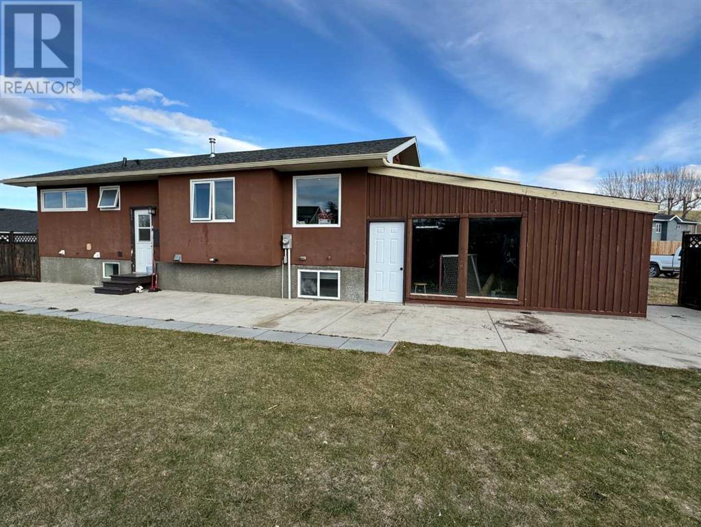 871 2a Street W, Cardston, Alberta  T0K 0K0 - Photo 44 - A2177129