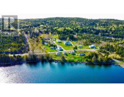 70 Northshore Road