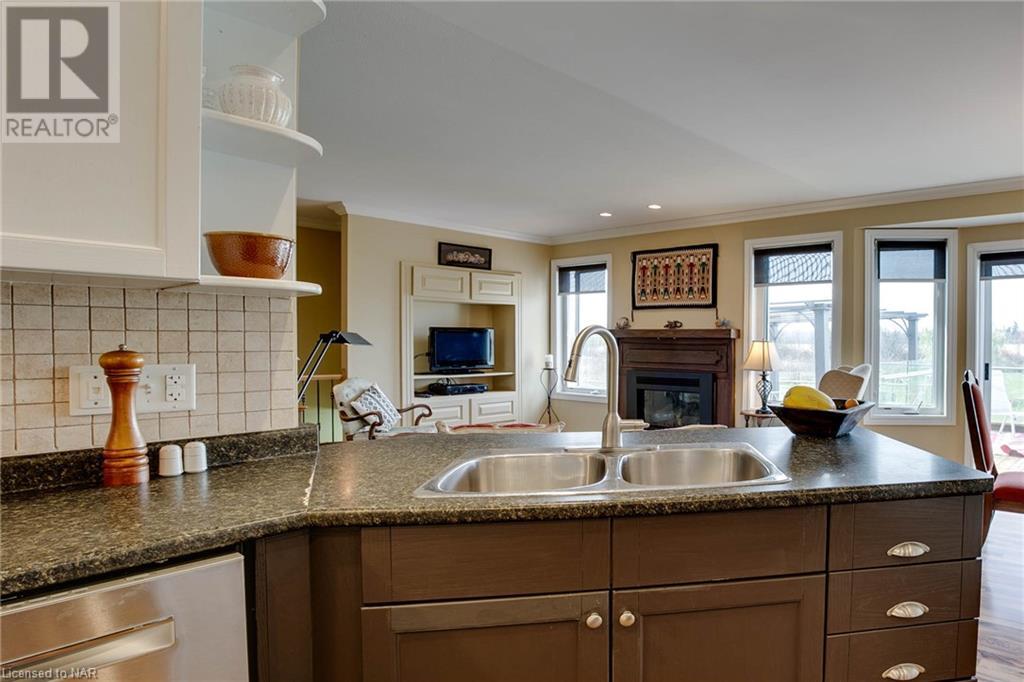 454 Holloway Bay Road S, Sherkston, Ontario  L0S 1R0 - Photo 13 - 40670065