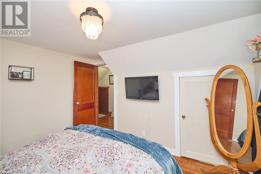 7992 Peter Street, Niagara Falls, Ontario  L2G 6S9 - Photo 21 - 40672080