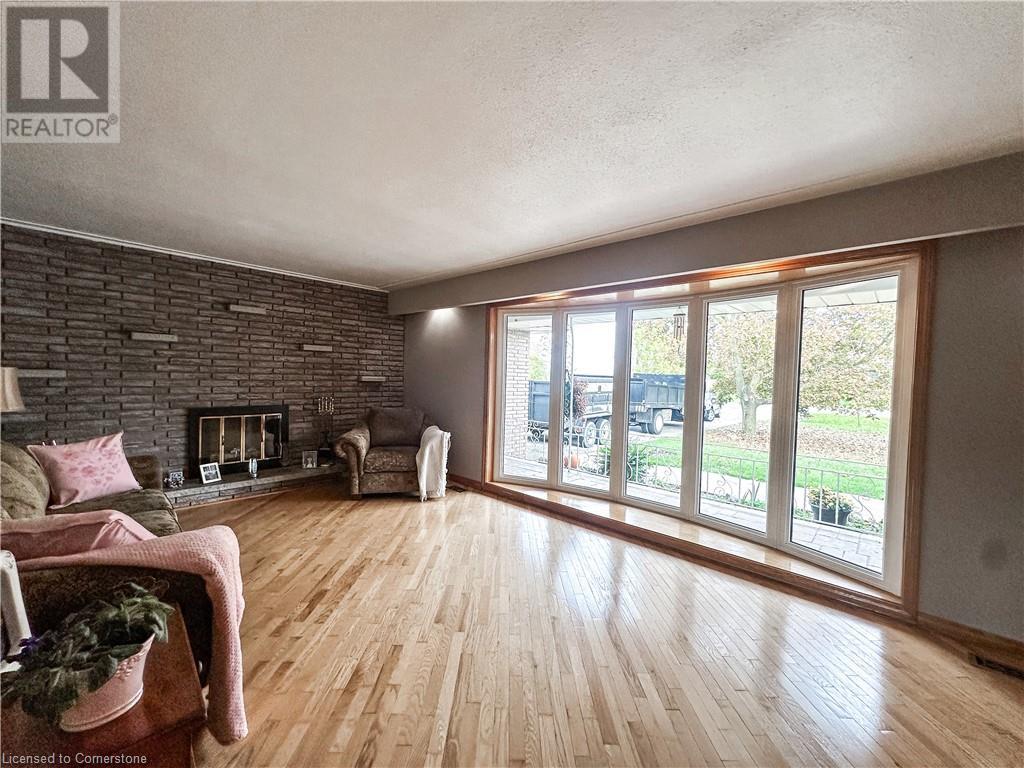 2320 Hendershot Road, Binbrook, Ontario  L0R 1C0 - Photo 4 - 40671870