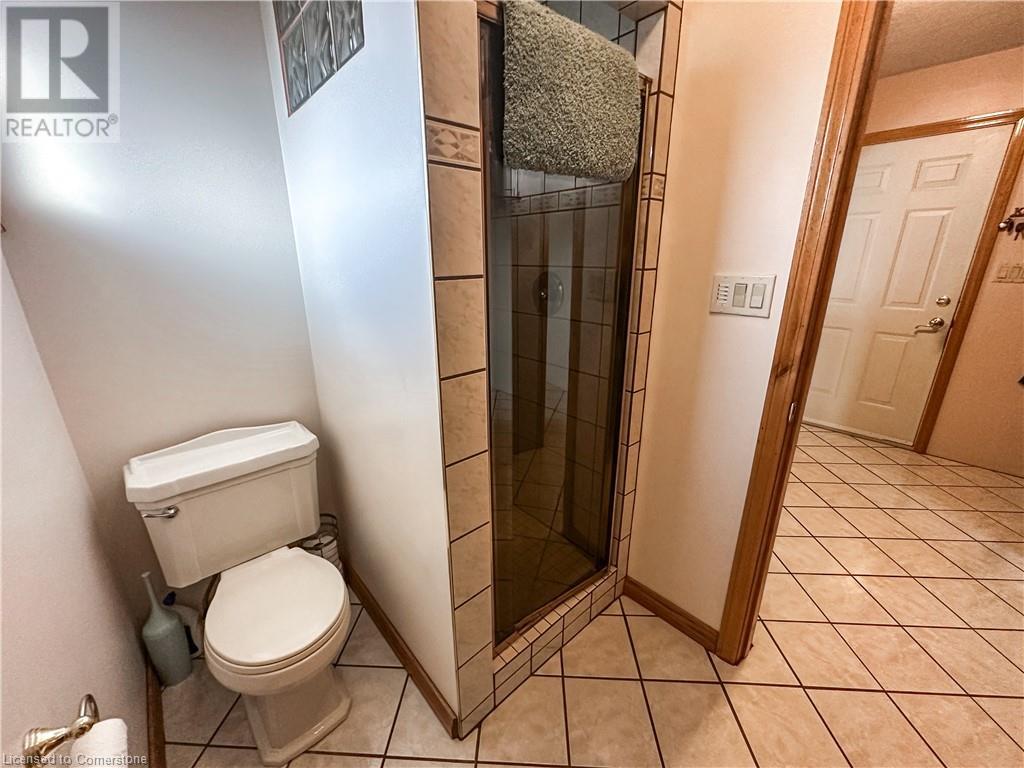 2320 Hendershot Road, Binbrook, Ontario  L0R 1C0 - Photo 13 - 40671870