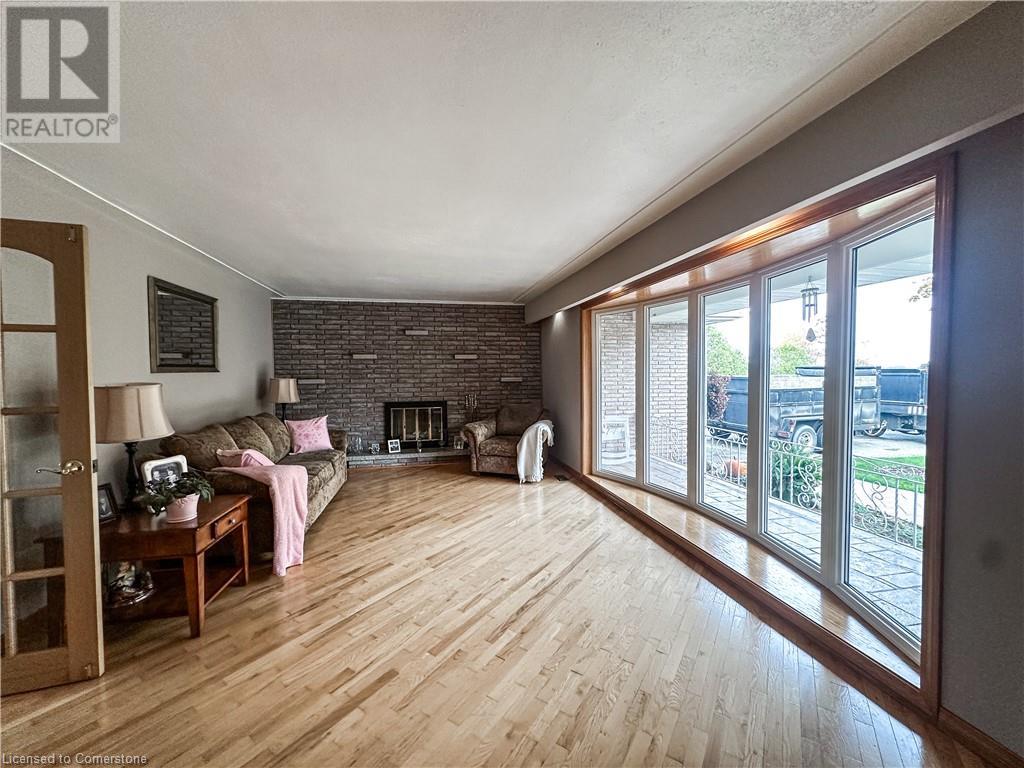 2320 Hendershot Road, Binbrook, Ontario  L0R 1C0 - Photo 5 - 40671870