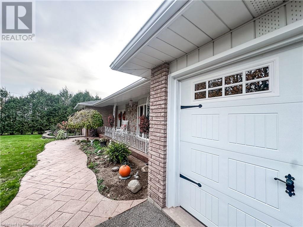 2320 Hendershot Road, Binbrook, Ontario  L0R 1C0 - Photo 32 - 40671870