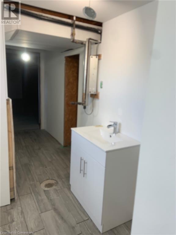 2320 Hendershot Road, Binbrook, Ontario  L0R 1C0 - Photo 31 - 40671870