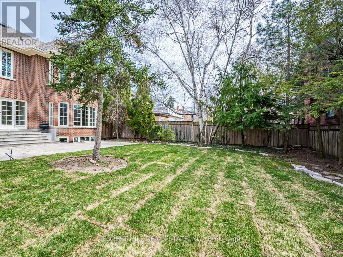 67 HEATHDALE ROAD Toronto (Humewood-Cedarvale), ON M6C 1N1