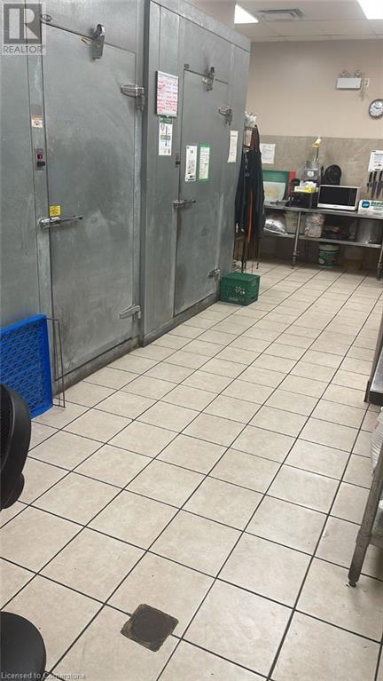 1250 Brant Street, Burlington, Ontario  L7P 1X8 - Photo 8 - 40671656