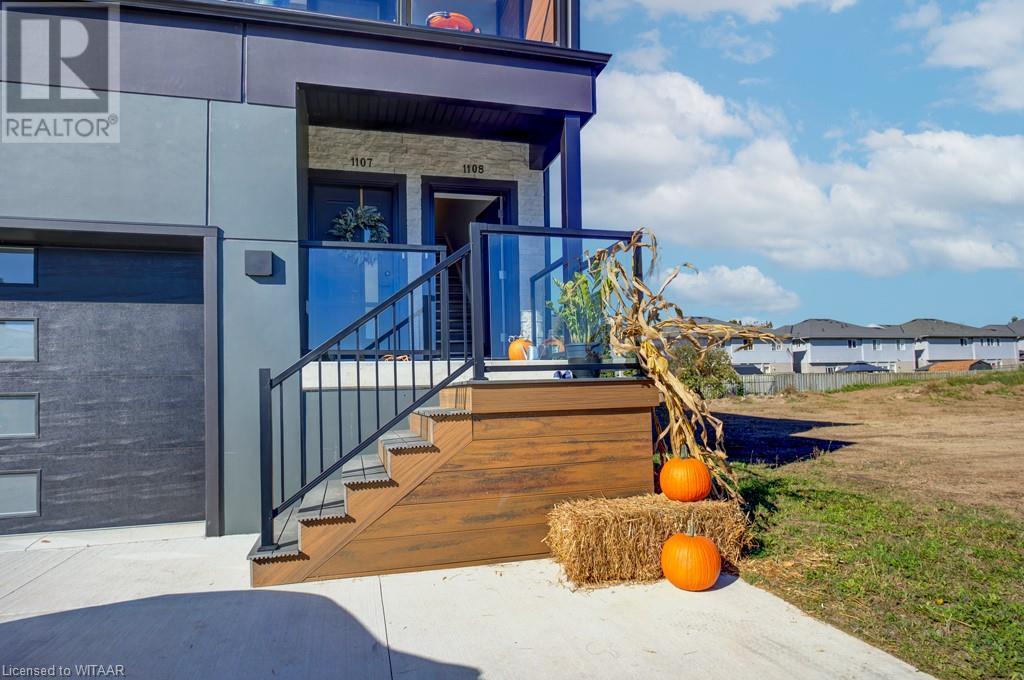 361 Quarter Town Line Unit# 1108, Tillsonburg, Ontario  N4G 5T9 - Photo 3 - 40652495