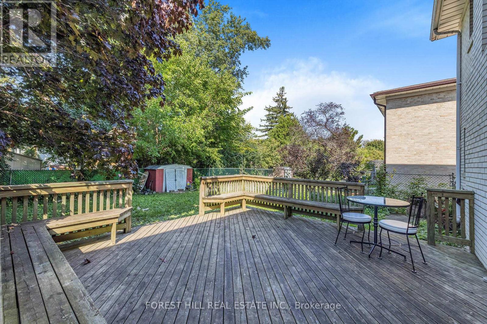 72 Charlton Boulevard, Toronto, Ontario  M2M 1B9 - Photo 21 - C10405672