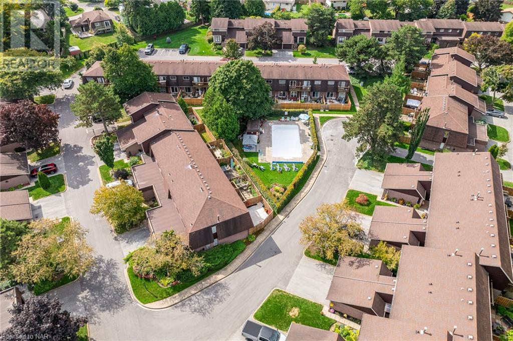 122 Lakeshore Road Unit# 34, St. Catharines, Ontario  L2N 6N6 - Photo 3 - 40649796