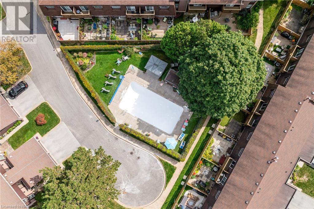 122 Lakeshore Road Unit# 34, St. Catharines, Ontario  L2N 6N6 - Photo 4 - 40649796