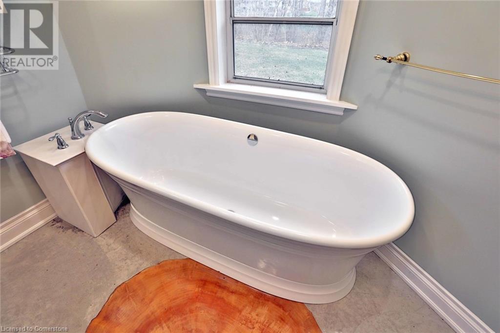 243 Shoreacres Road Unit# Cottage, Burlington, Ontario  L7L 2H3 - Photo 16 - 40672145