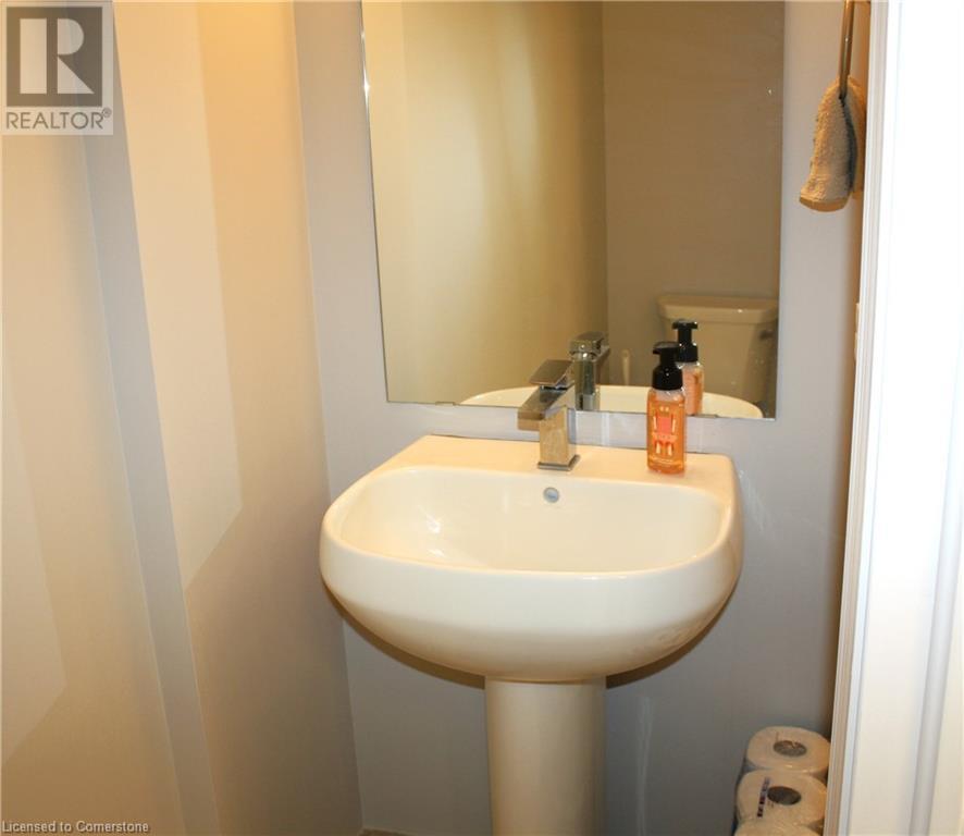 560 North Service Road Unit# 304, Grimsby, Ontario  L3M 4E8 - Photo 10 - 40671928