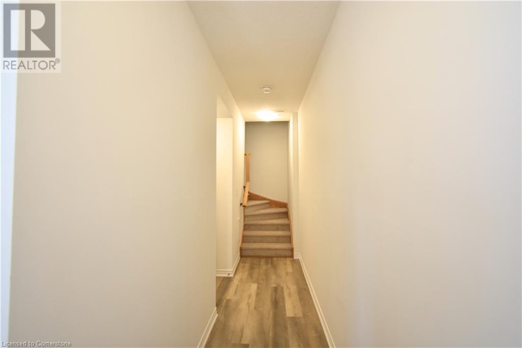 40 Zinfandel Drive Unit# 48, Hamilton, Ontario  L8E 0L1 - Photo 2 - 40672186