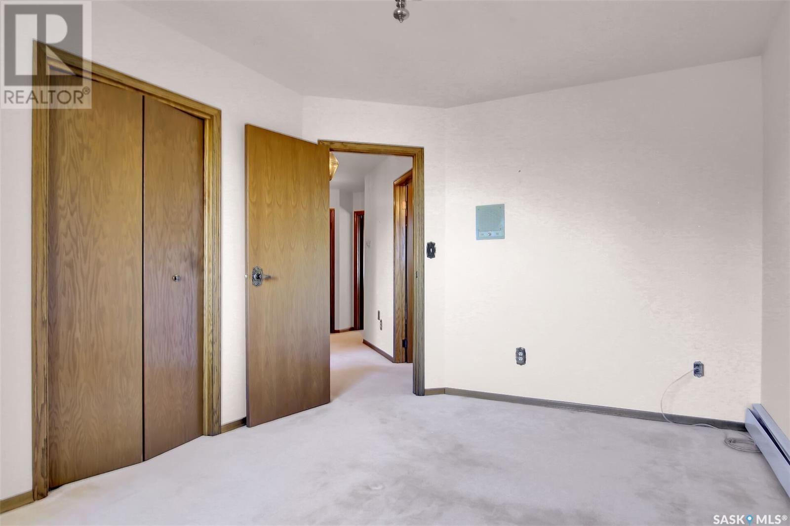 25 Morin Crescent, Gravelbourg, Saskatchewan  S0H 1X0 - Photo 30 - SK987402