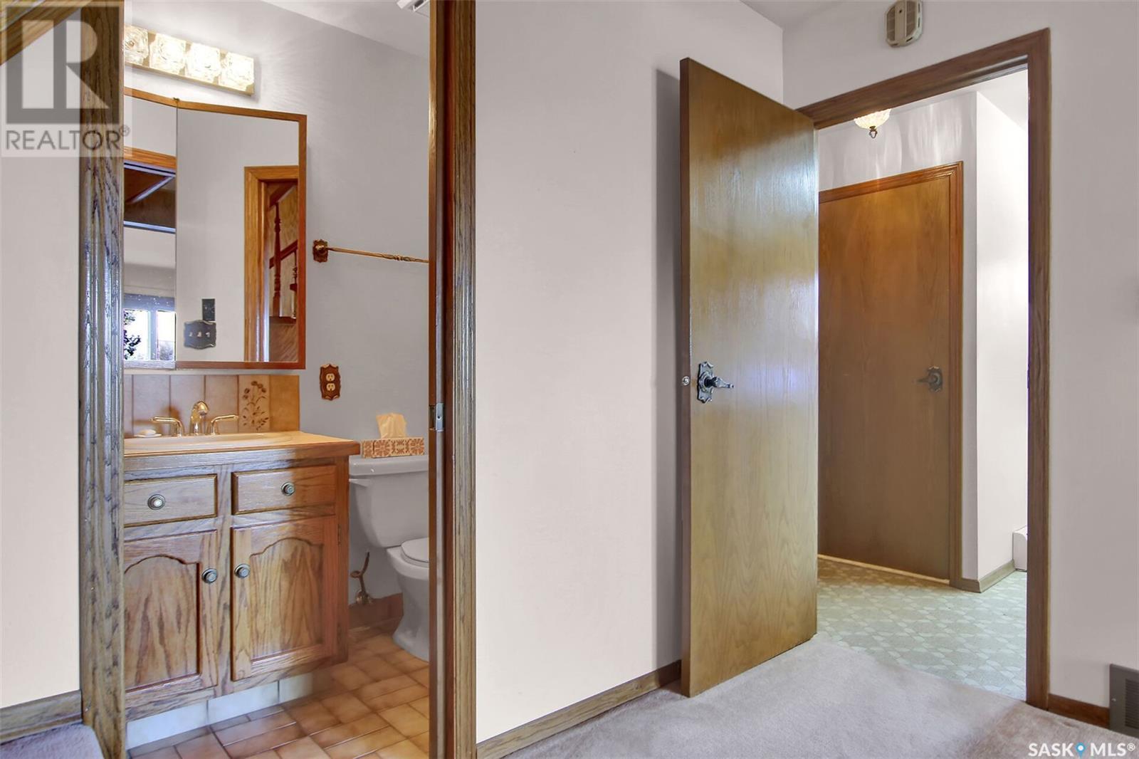 25 Morin Crescent, Gravelbourg, Saskatchewan  S0H 1X0 - Photo 24 - SK987402
