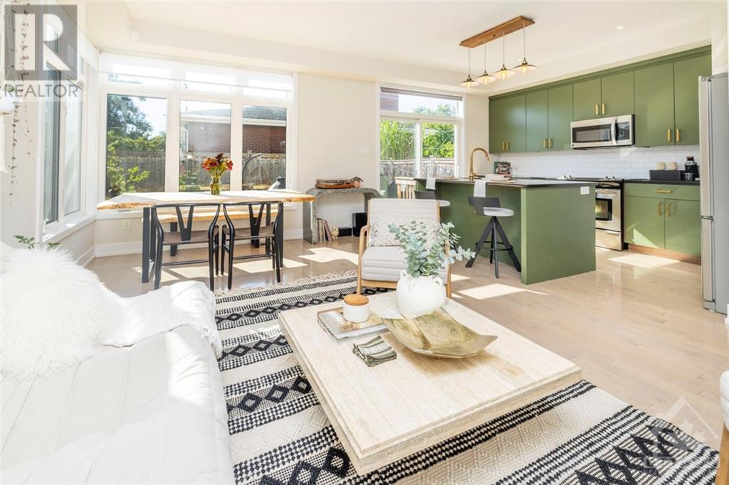 1306 Avenue P Avenue, Ottawa, Ontario  K1G 0B3 - Photo 7 - X10418935