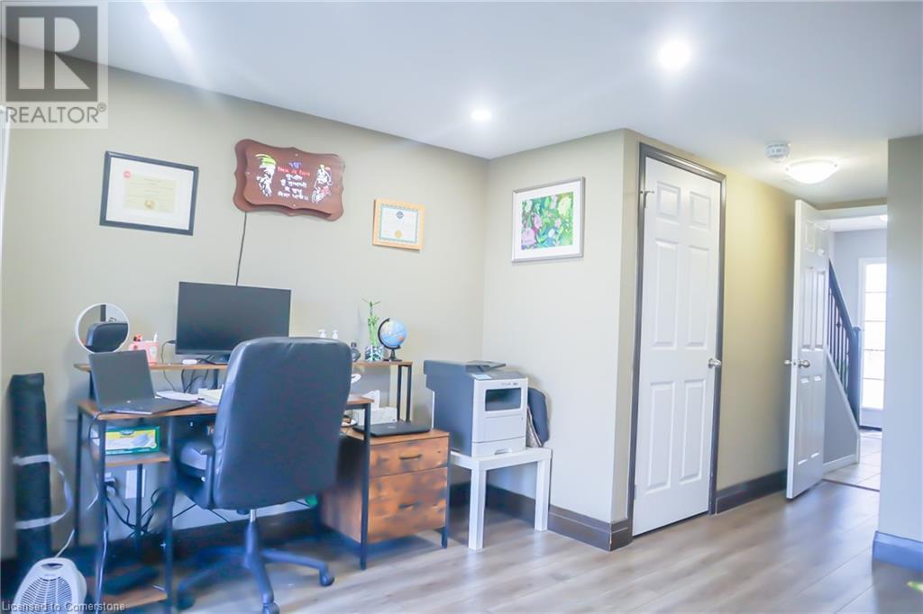 750 Lawrence Street Unit# 37, Cambridge, Ontario  N3H 0A9 - Photo 37 - 40672193