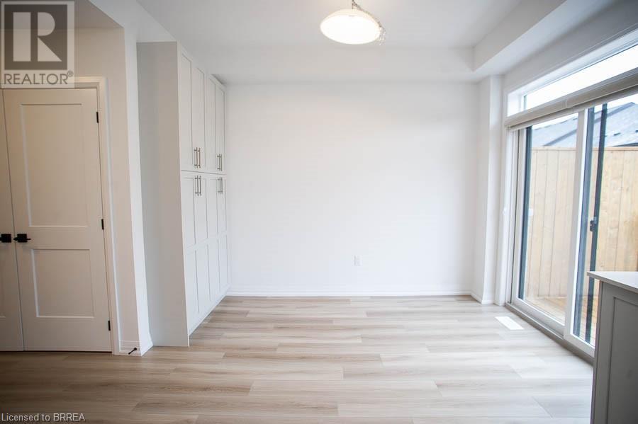 55 Tom Brown Drive Unit# 40, Paris, Ontario  N3L 0N5 - Photo 8 - 40672476