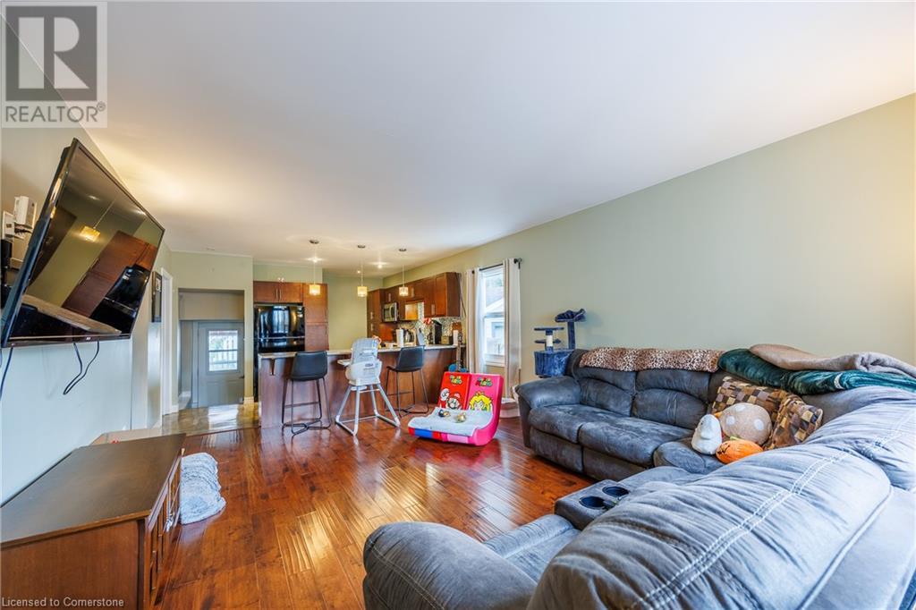 553 Main Street, Woodstock, Ontario  N4S 1V3 - Photo 2 - 40673008