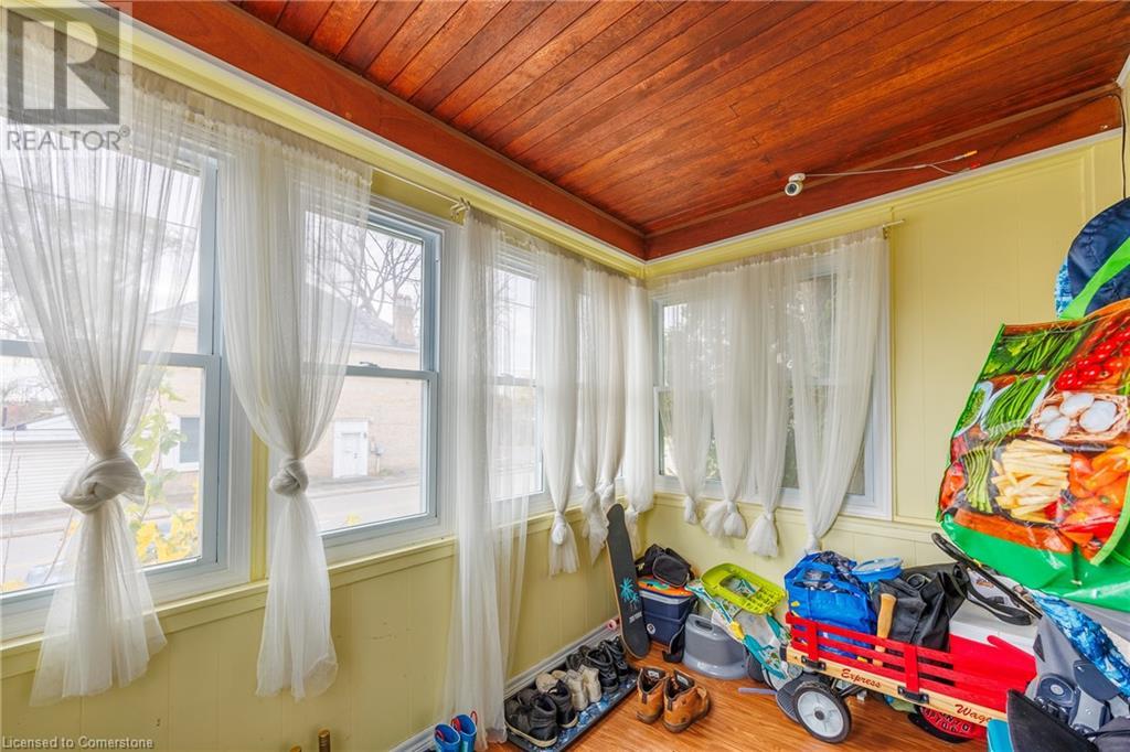 553 Main Street, Woodstock, Ontario  N4S 1V3 - Photo 3 - 40673008