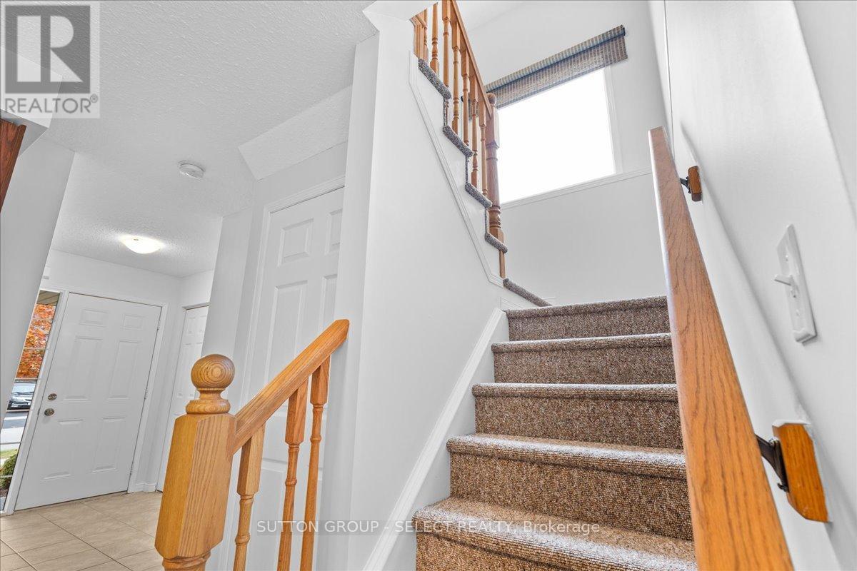 115 Templewood Drive, Kitchener, Ontario  N2R 1Y4 - Photo 15 - X10406032