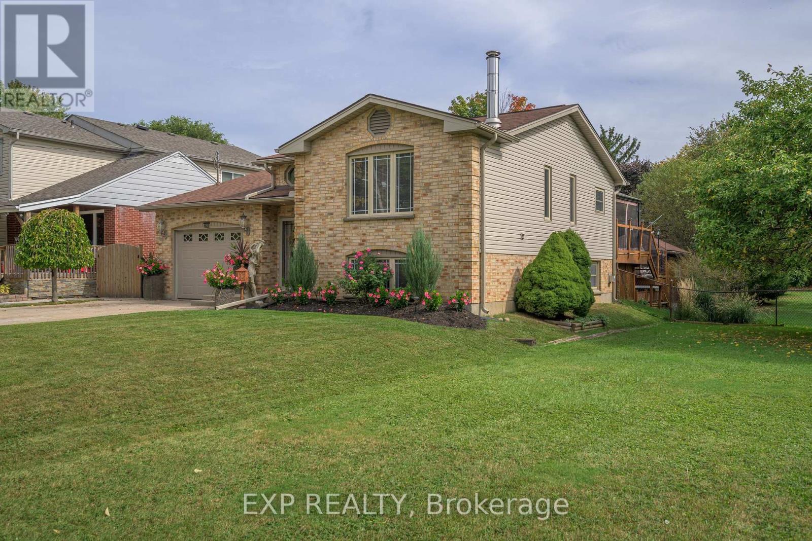 1022 Willow Drive, London, Ontario  N6E 1P3 - Photo 1 - X9361614