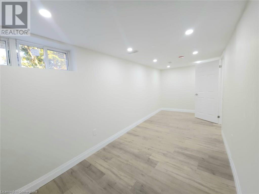 43 Patterson Avenue E, Brantford, Ontario  N3S 6X1 - Photo 8 - 40667153