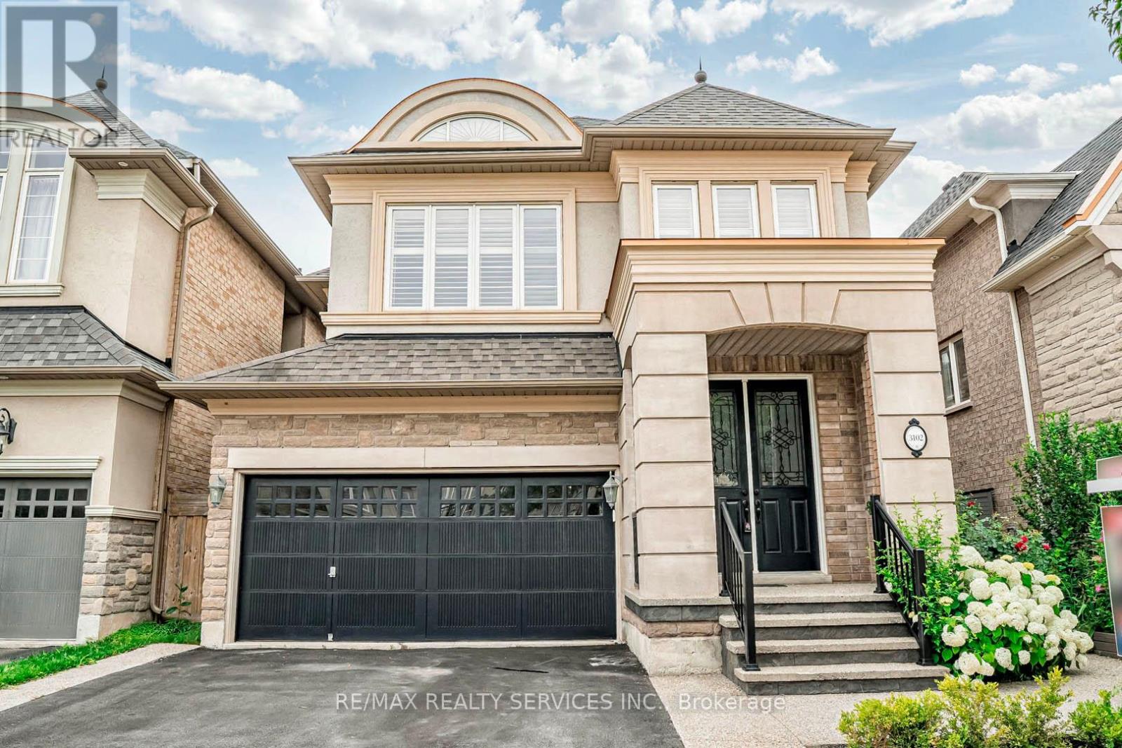 3102 GLADESIDE AVENUE, Oakville, Ontario