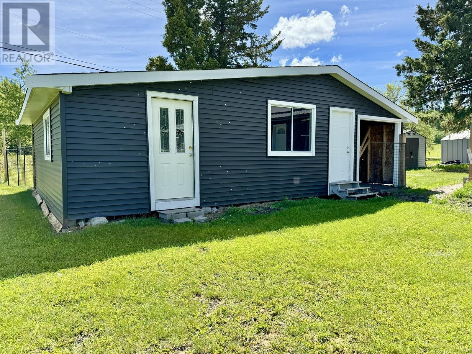 6007 Walnut Road, Horse Lake, British Columbia  V0K 2E3 - Photo 34 - R2941379